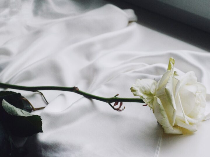 Filmes de romance antigos: 10 clássicos para ver e se emocionar